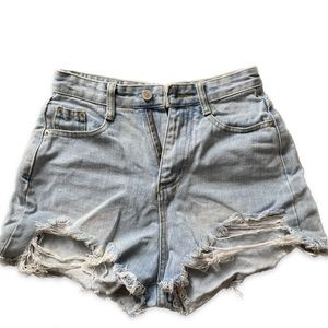 CLOSET SALE | SALE High-rise Denim Super Shorts Size 24 Petit
